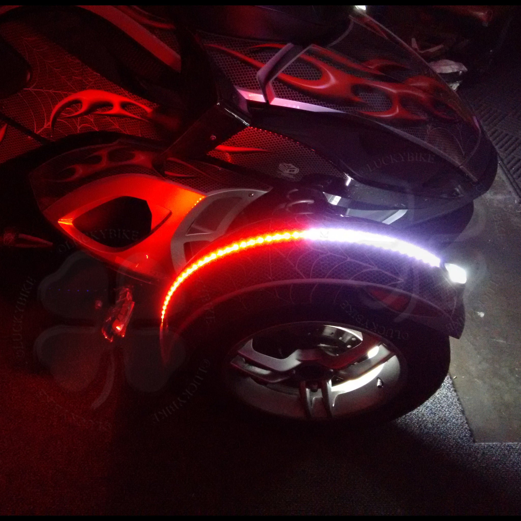 Lighting - Accent - LED Fender Strips Can Am – LuckyBike.com